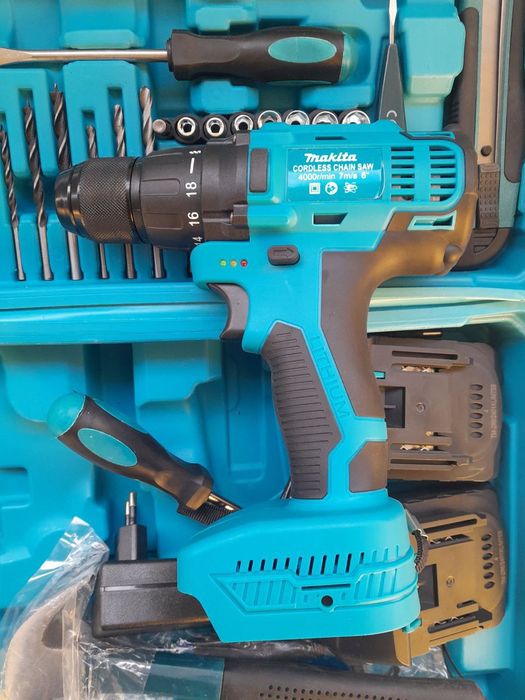 Шуруповерт Макита 36В 2Ак 5Ач Румыния Большой Набор Металл Патрон