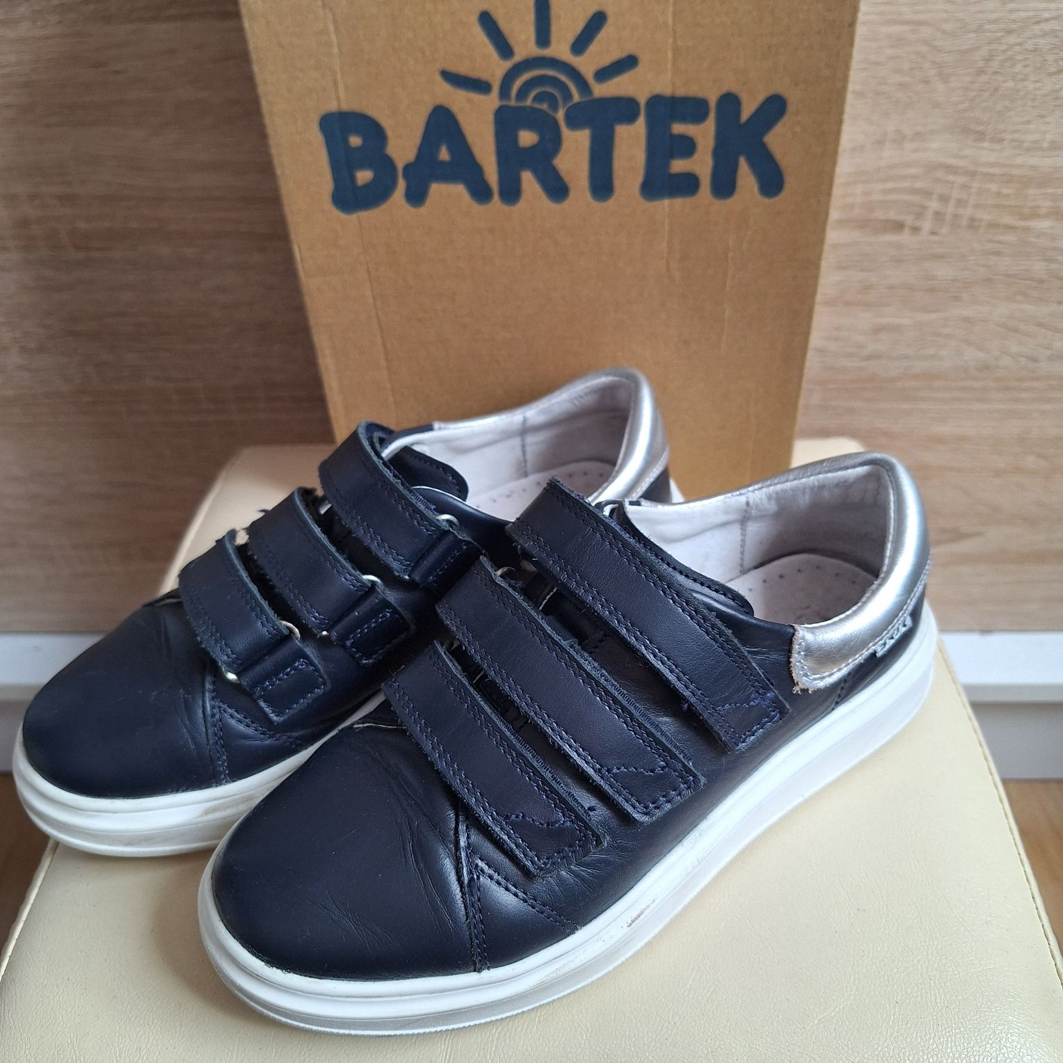 Buty Bartek Granatowe rozmiar 35