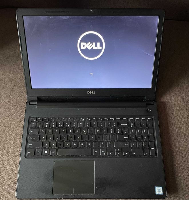 Dell Vostro i3 6006U CPU 15'6
