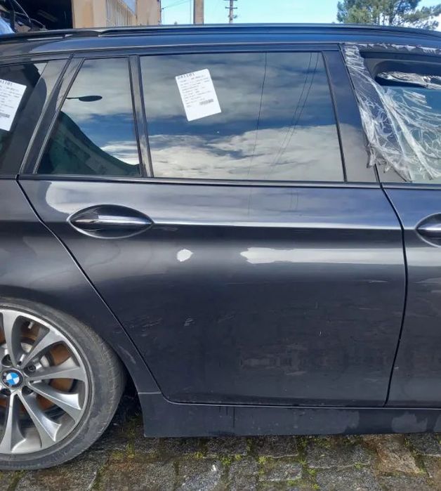 Porta Trás Direita BMW F11