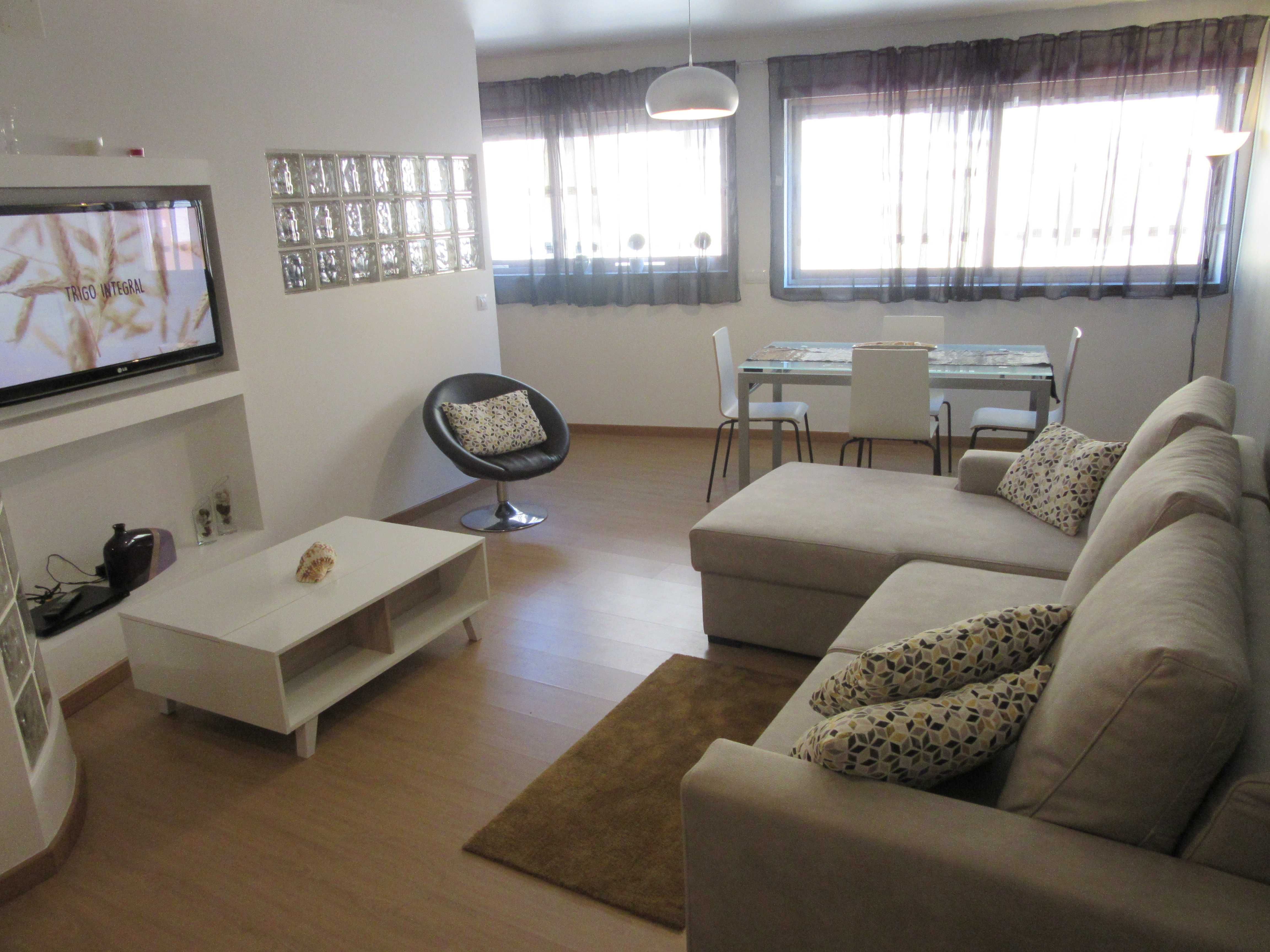 T2 São Martinho Porto (100mt da Praia)