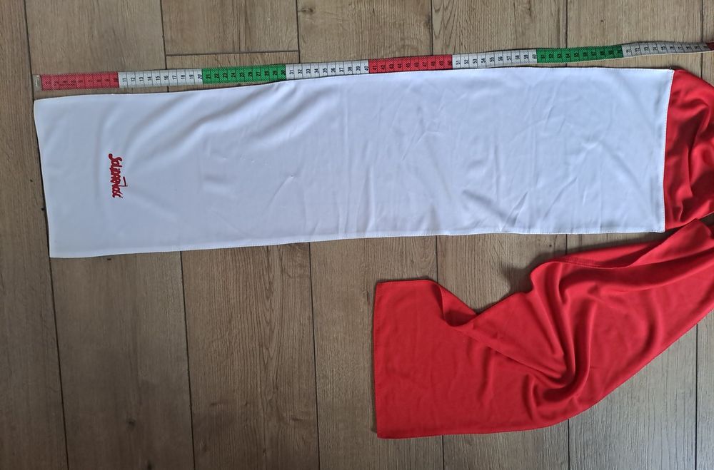 Szalik bialo czerwony z napisem Solidarność