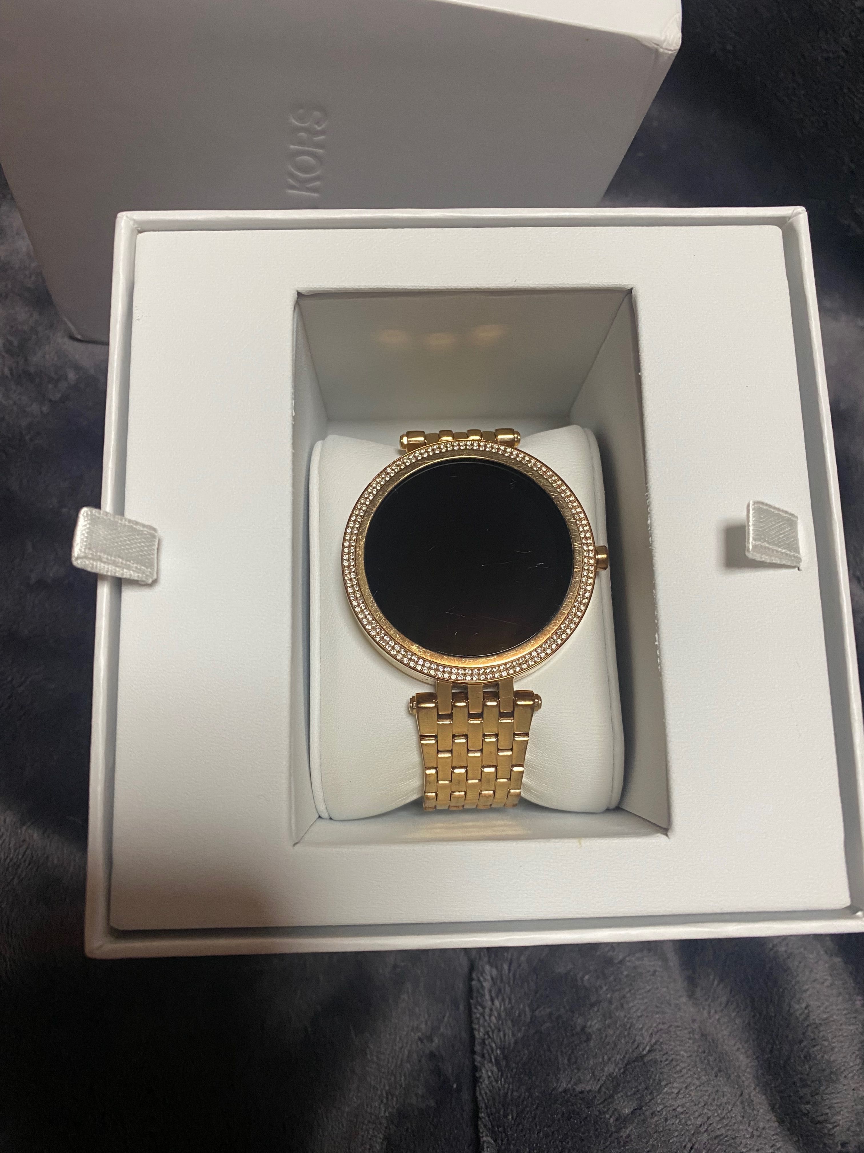 Smartwatch Michael Kors (usado 2 vezes) Novo com talão caixa