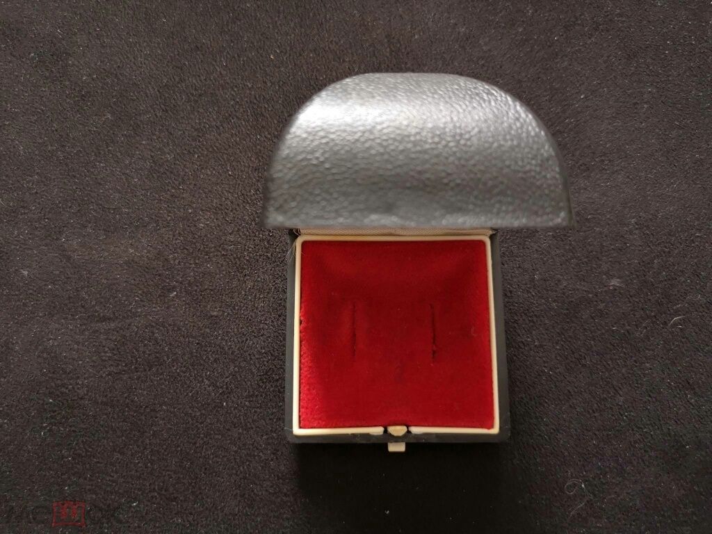 Футляр коробочка от ювелирных украшений производство СССР
