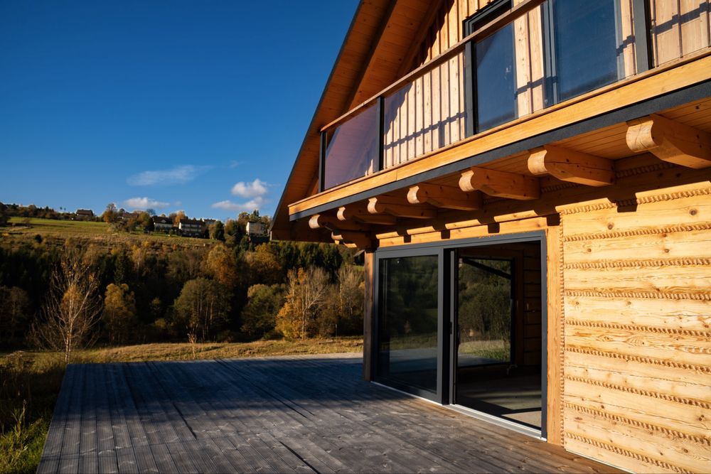 Dom drewniany z bali w dolinie  Czadeczki