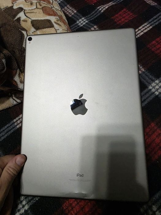 iPad Pro 12.9 2nd Gen 256гб Wi-Fi
