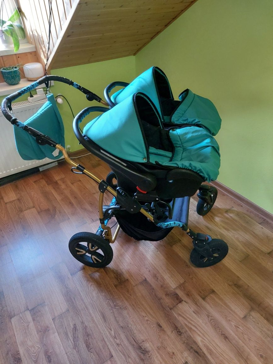 Sprzedam zamienię Wózek bliźniaczy wózek podwójny