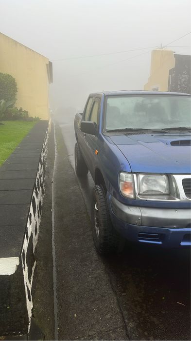 Nissan Navara D22