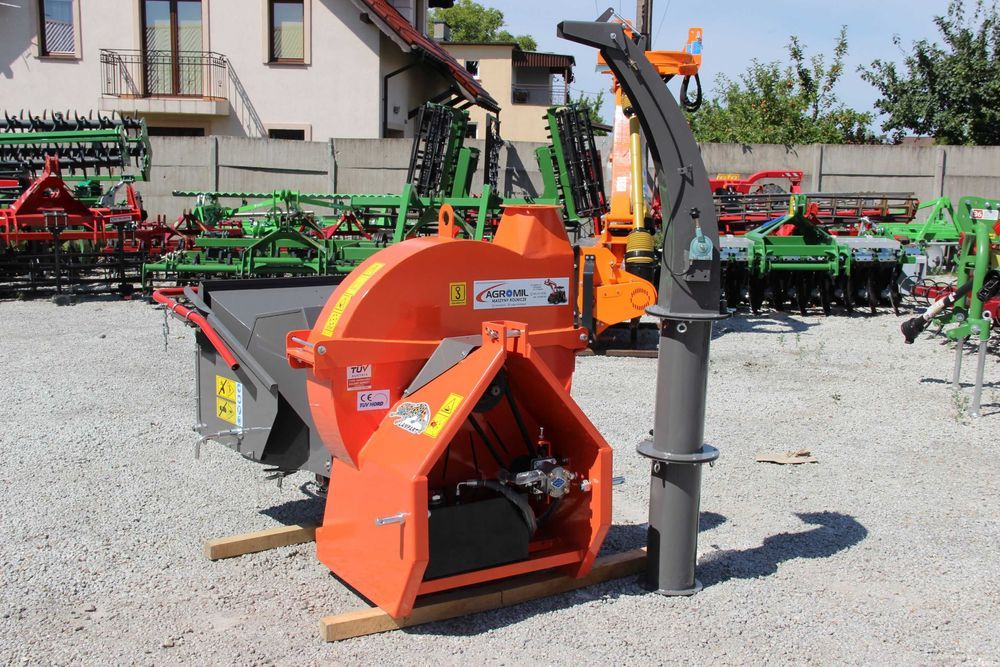 Rębak do gałęzi BX-102R Lampart sieczkarnia rozdrabniarka