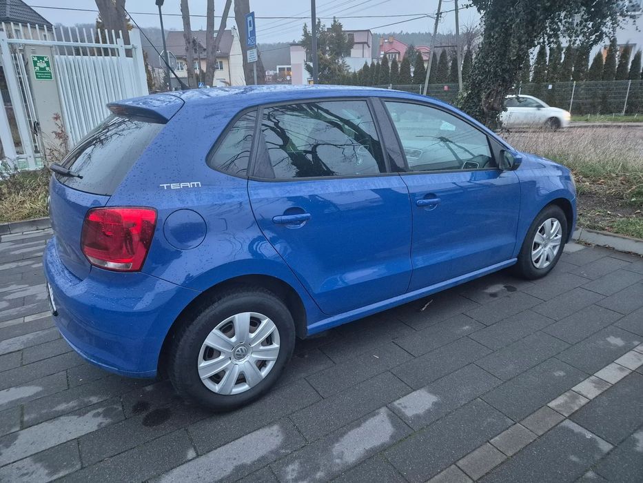 Volkswagen Polo 1.2MPI 69KM 2010r maly przebieg bez rdzy bogata wersja wyposażenia