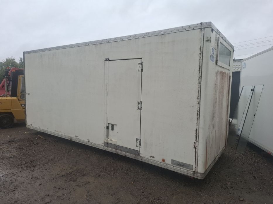 Kontener magazyn duży garaż przechowalnia z transportem I rozładunkiem