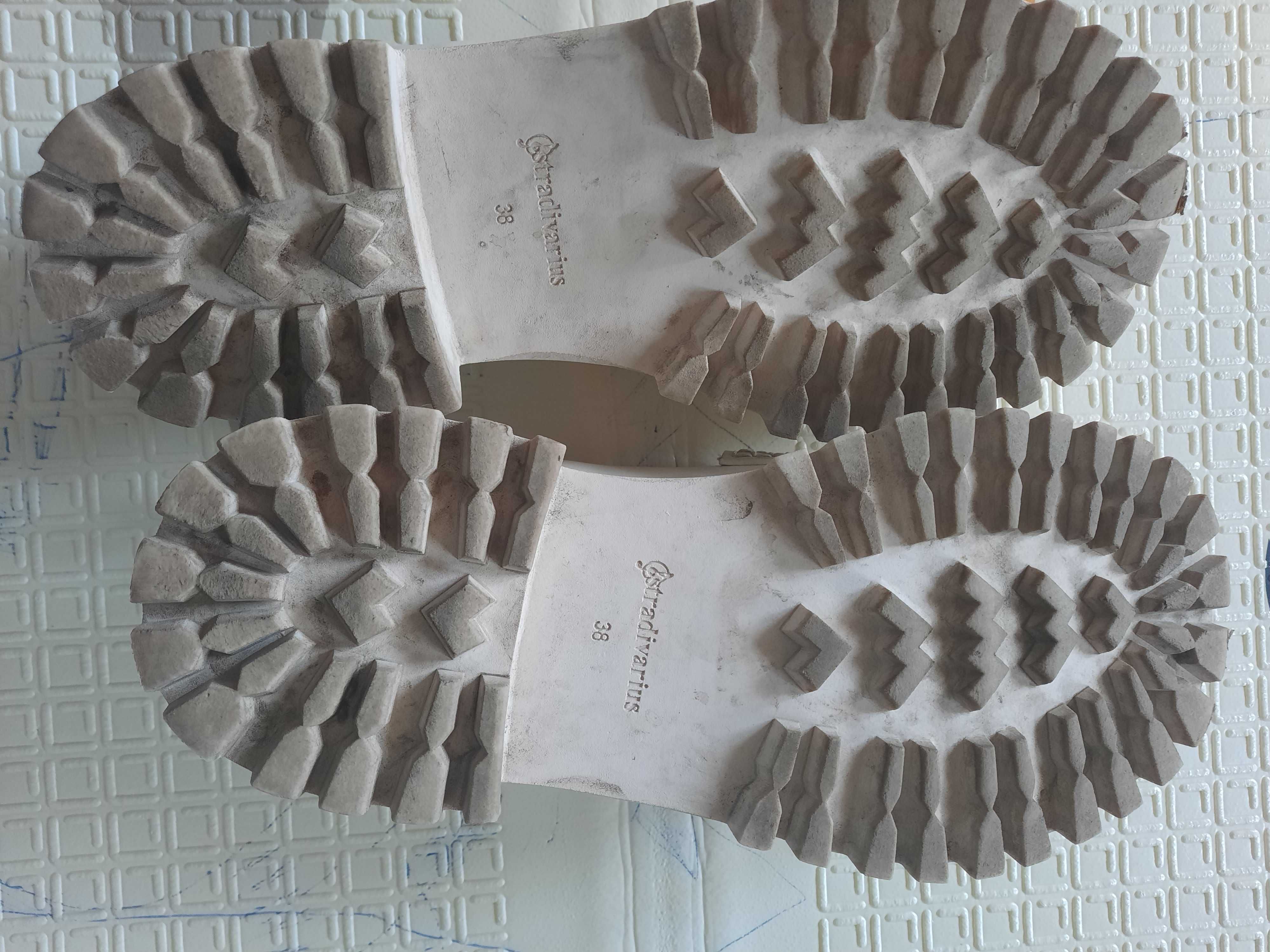 Buty mokasyny Stradivarius rozmiar 38