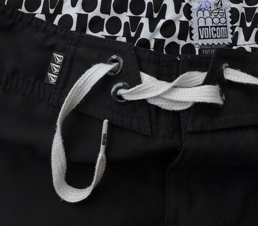Шорти Volcom Оригінал