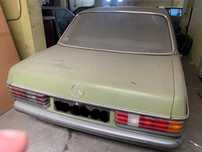 Mercedes-Benz W123 200 (Gasolina/GPL) – Clássico de 1979 | 134.000 km