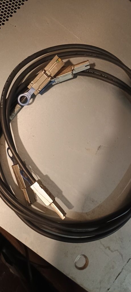 Кабель HP 2M External MiniSAS Cable (407344-003)