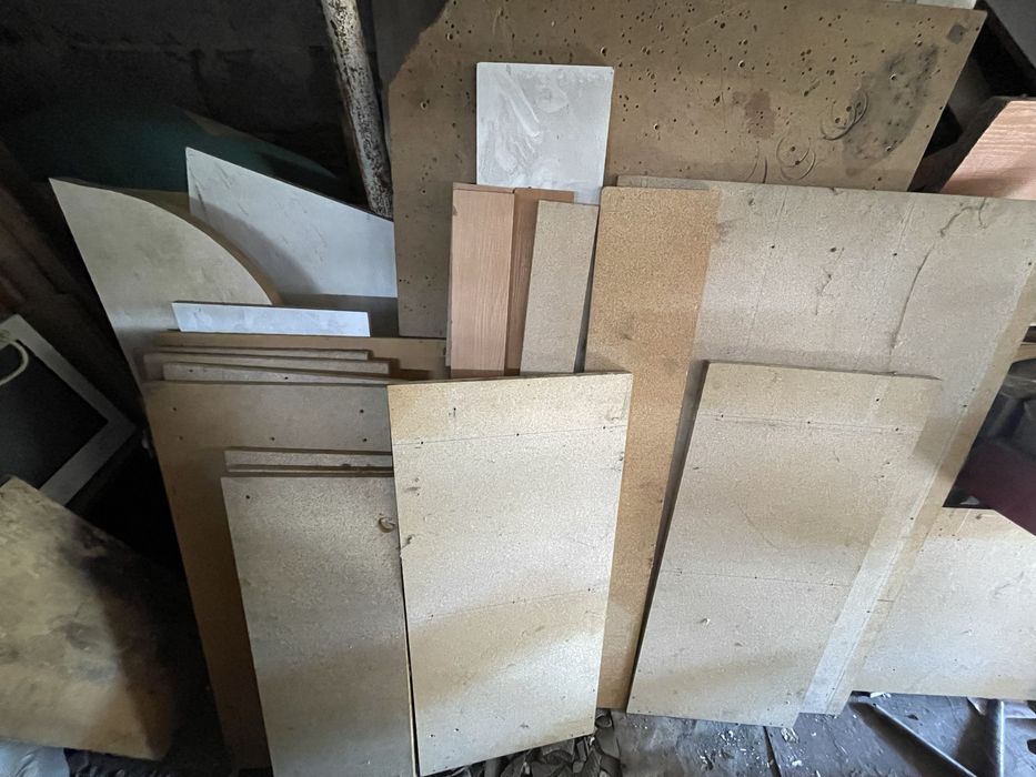 ДСП, ЛДСП, двері та меблеві деталі (набір)