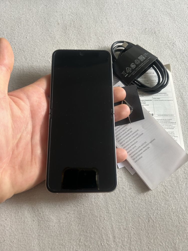 Samsung Galaxy Z Flip 6 12GB/512GB Nowy