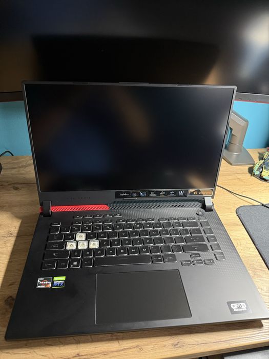 Laptop Asus ROG Strix G513IC