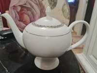 Чайник для заваривать чая Lora