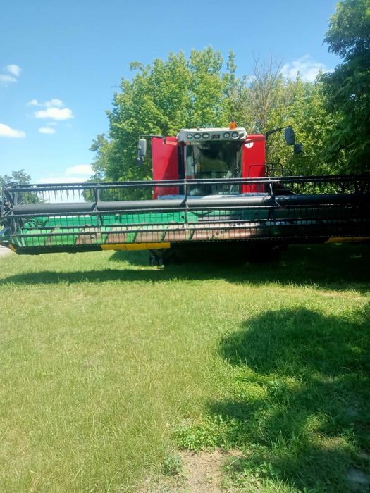 Продам комбайн Massey Ferguson 7282