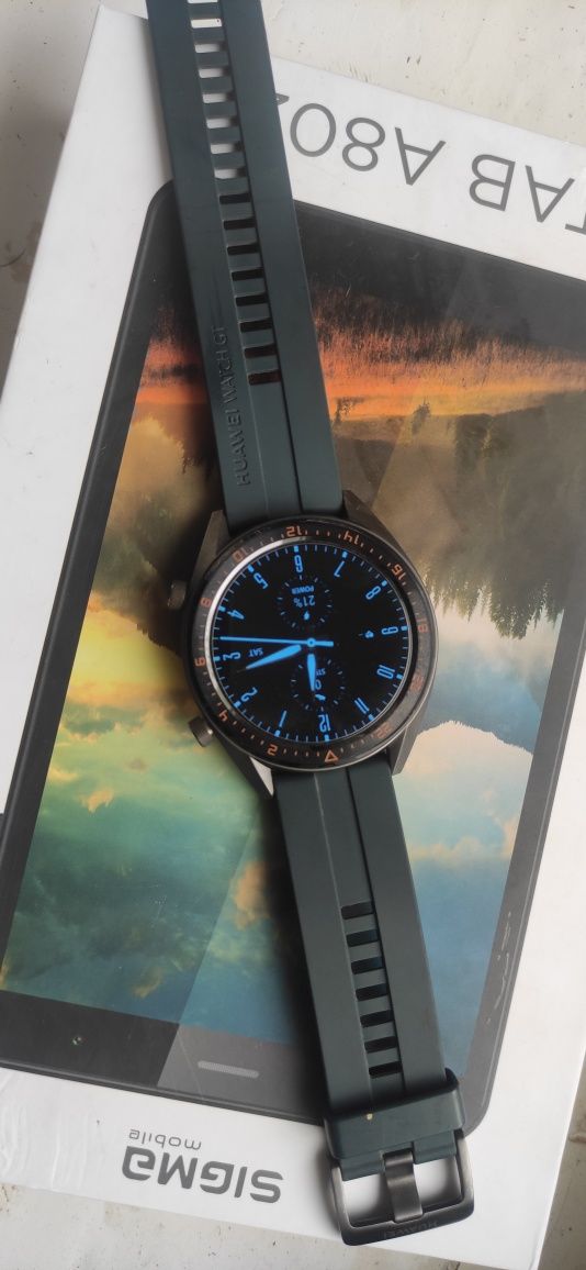 Смарт-часы Huawei Watch GT