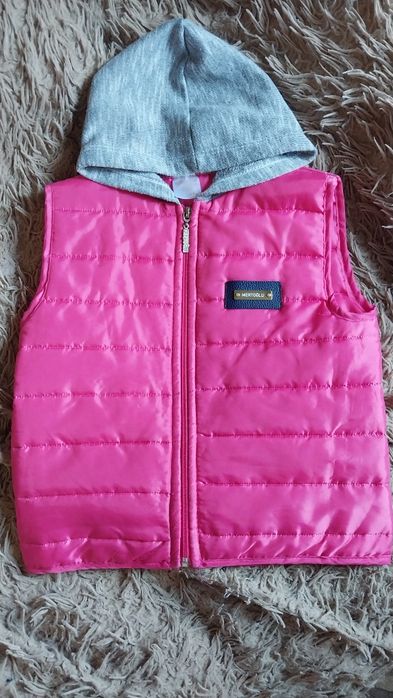 Жилетка на дівчинку 7-8 років
