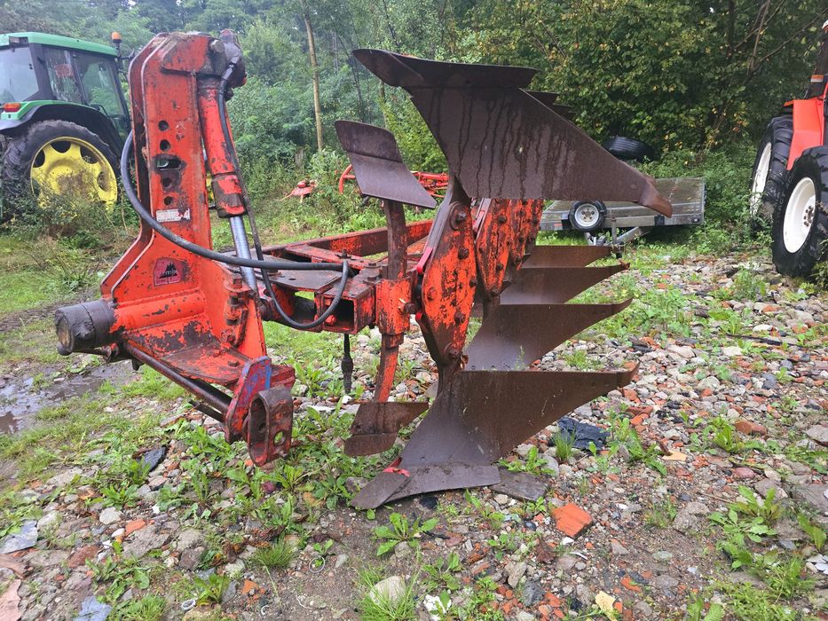 Pług 4 skibowy obrotowy demblon  lekki