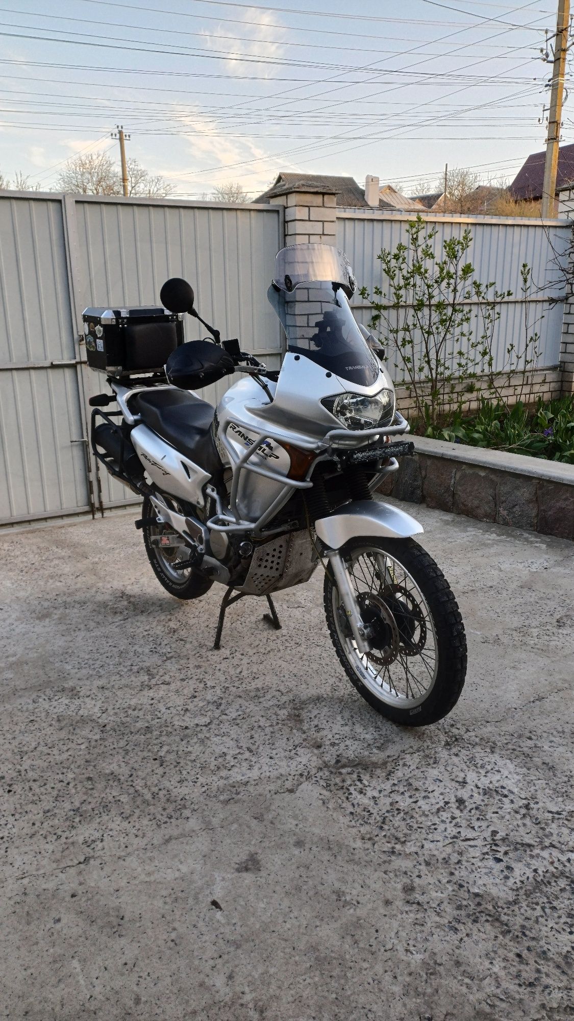 Honda Transalp 650 2001 (xl650v)