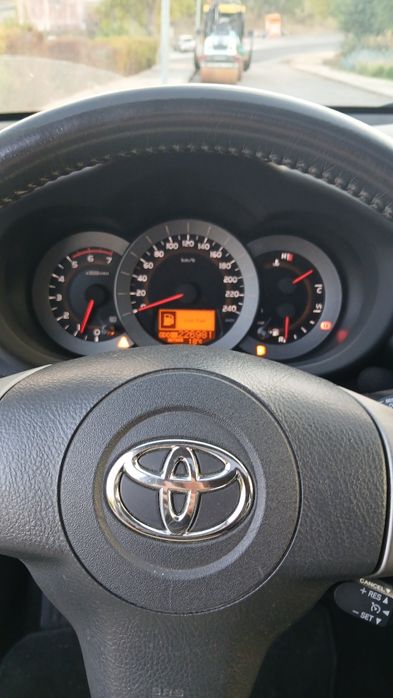 Toyota Rav 4 2.2 d4d diesel full extras