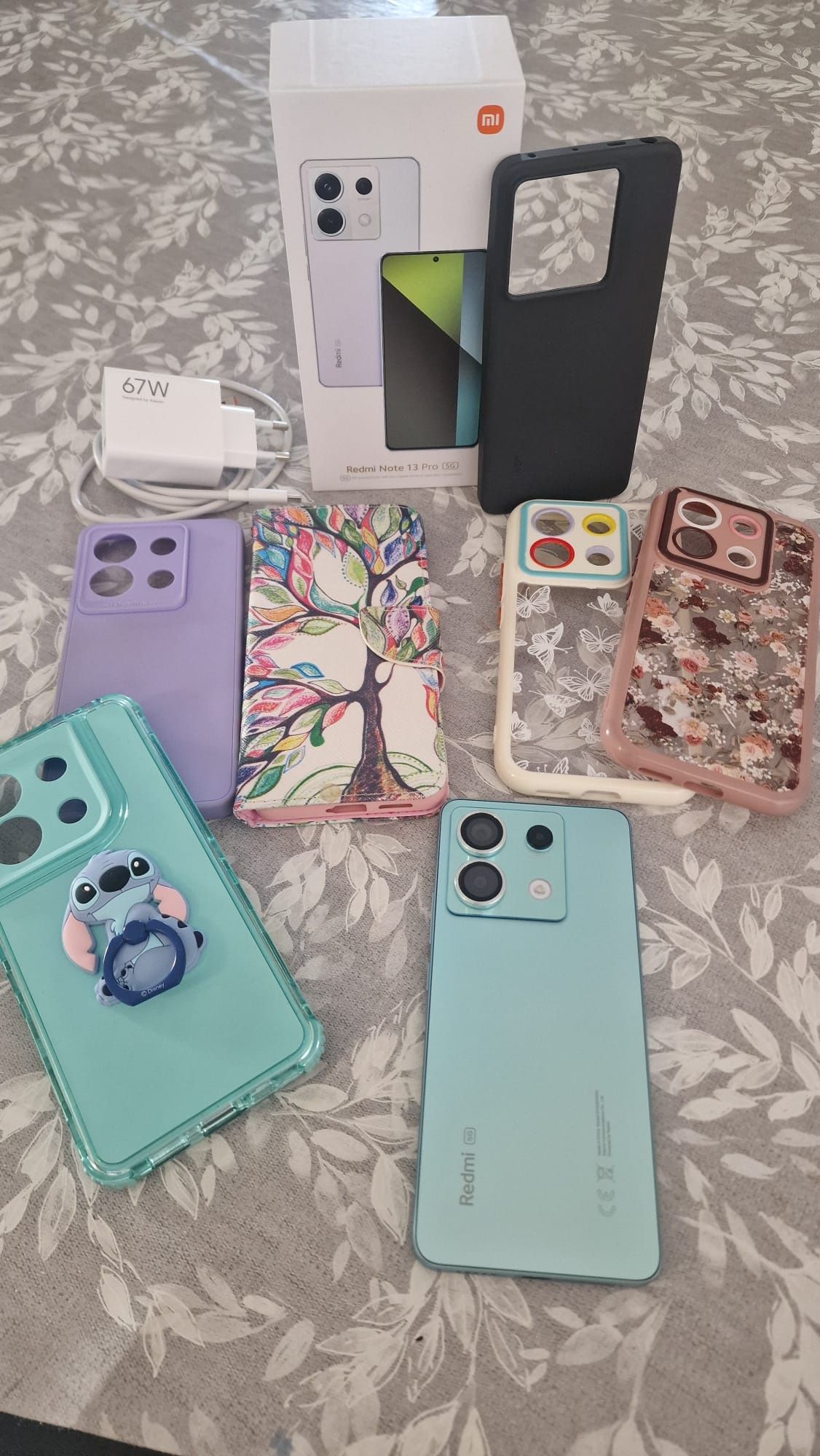 Telemóvel Xiaomi praticamente novo