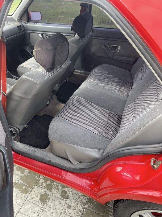 Продам машину потребує рук