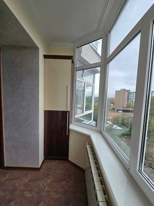 Продаж 2 кім квартири, 70 кв.м., з ремонтом і меблями/Постанова