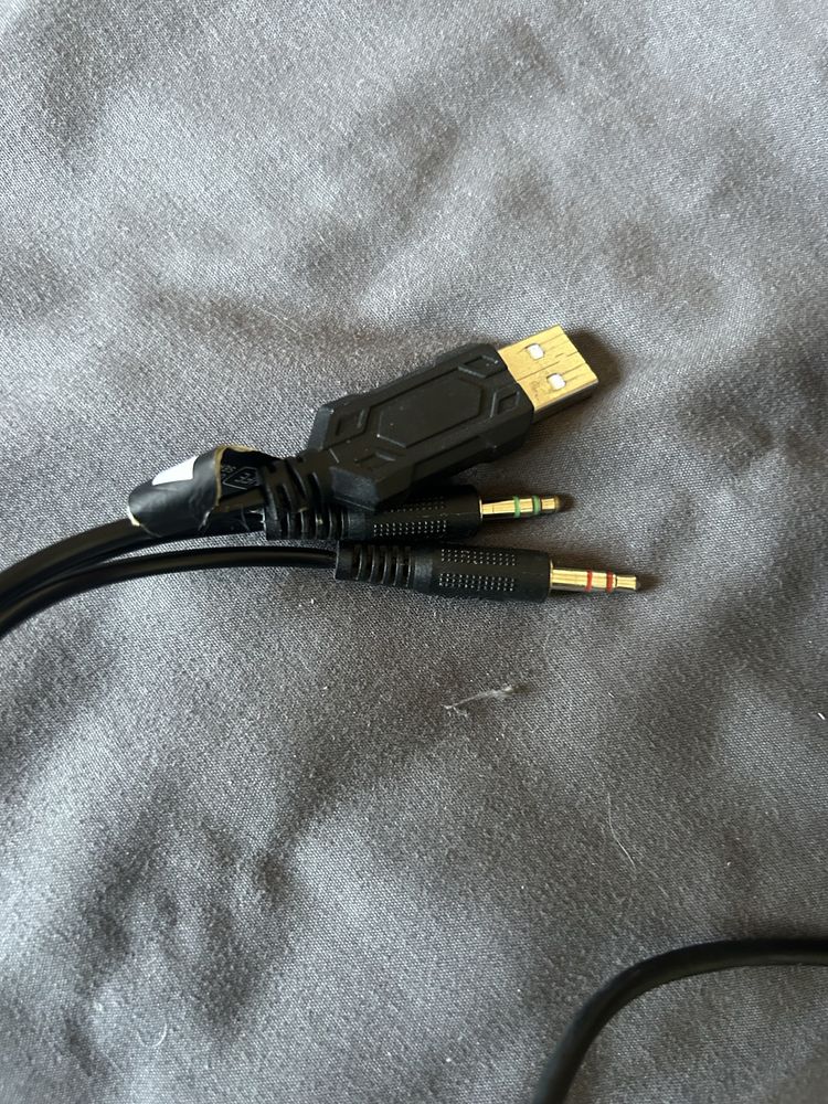 gaming headset com microfone incluido