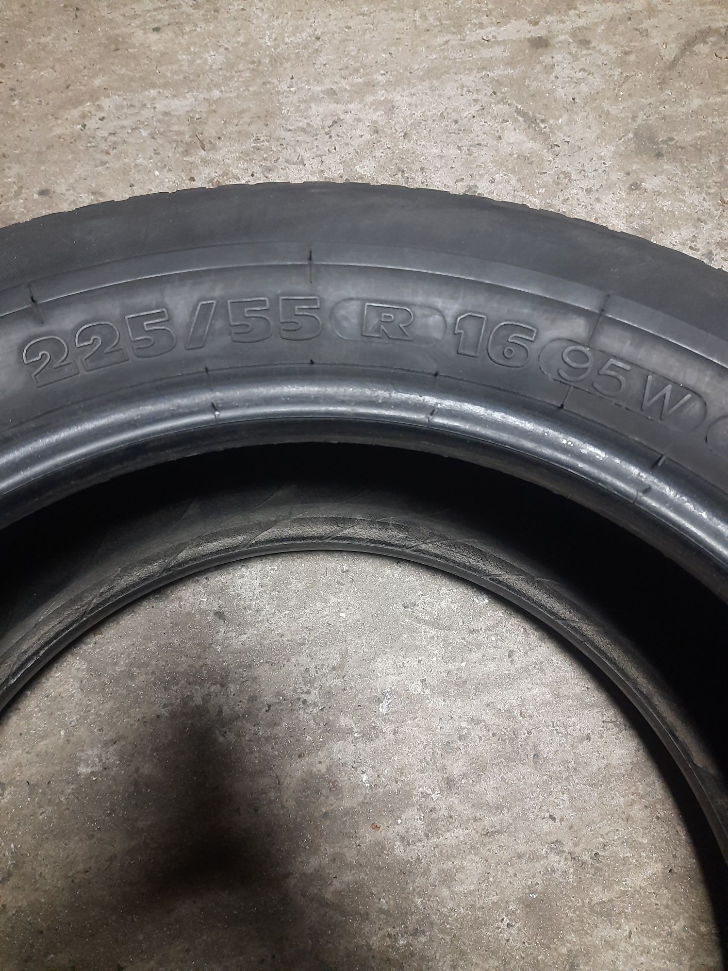 Резина 225/55 R16 Michelin 1 колесо