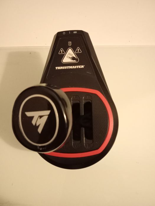 Shifter thrustmaster th8s na gwarancji