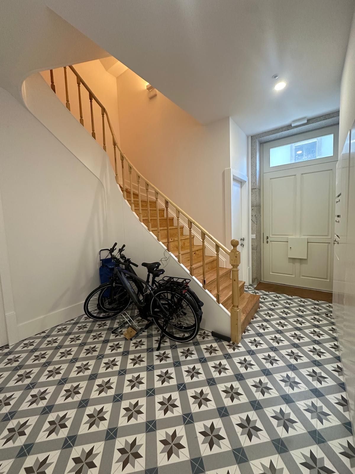 Apartamento T1+1 Duplex em Matosinhos – Totalmente Equipado