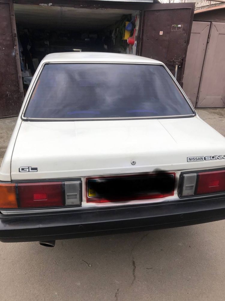 Nissan sunny B11 1984