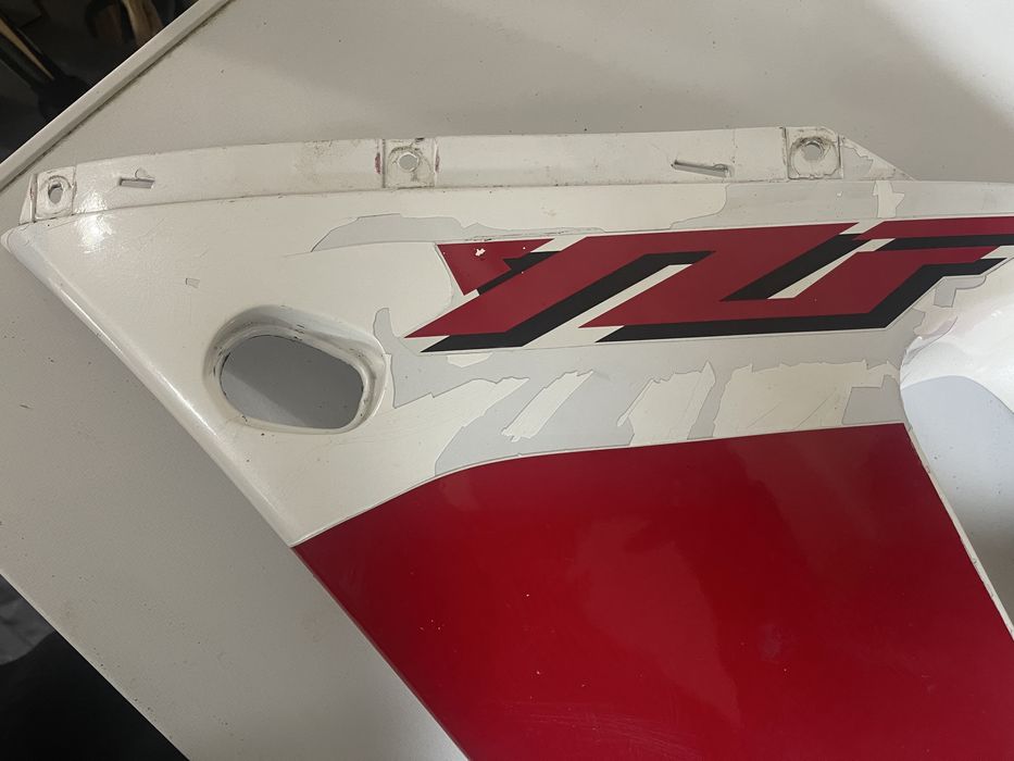 Carnagem lado esquedo Yamaha r6 99’02