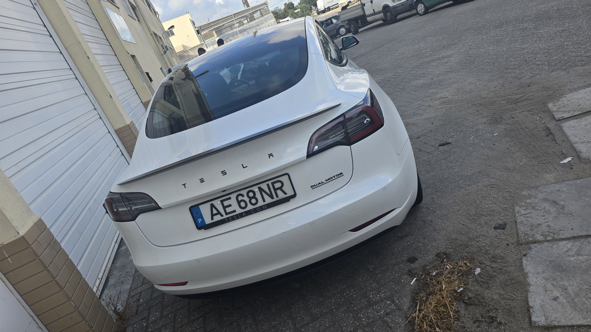 Tesla modelo 3 performance