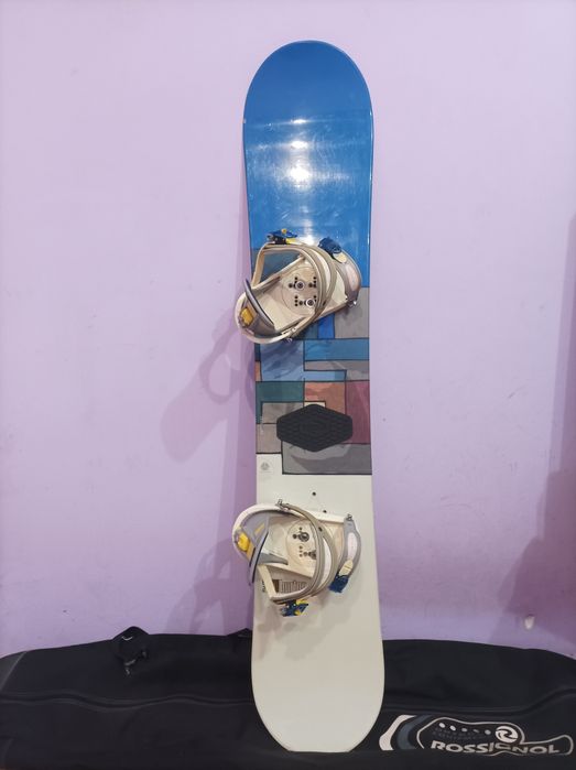 Продам Сноуборд Burton з чохлом Rossignol