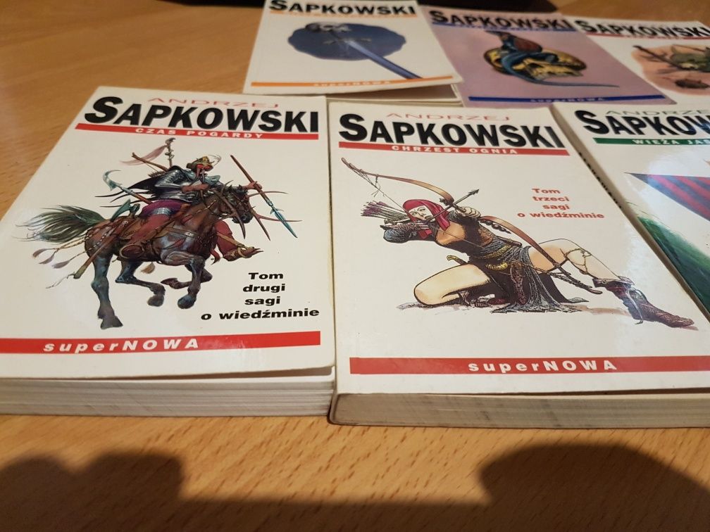 Andrzej sapkowski wiedzmin 7 tomów saga