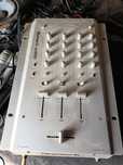 Mesa mistura e microfones