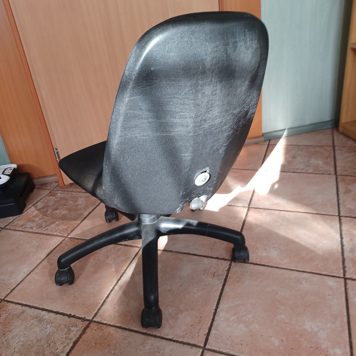 Krzesło do biurka obrotowe