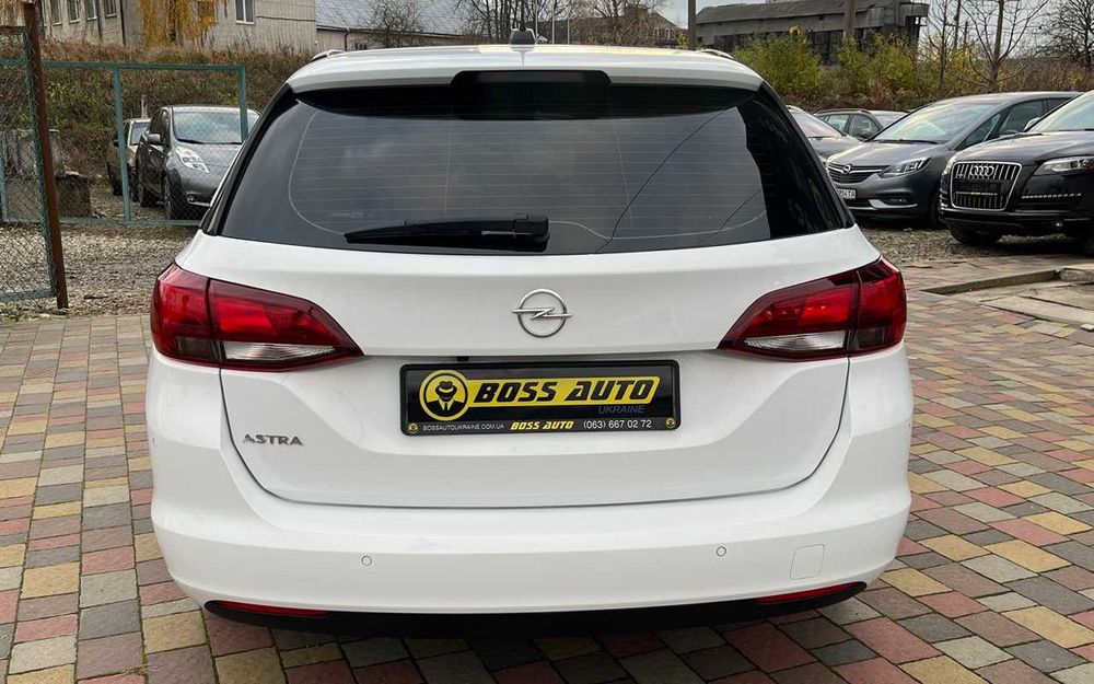Opel Astra 2021 1.5