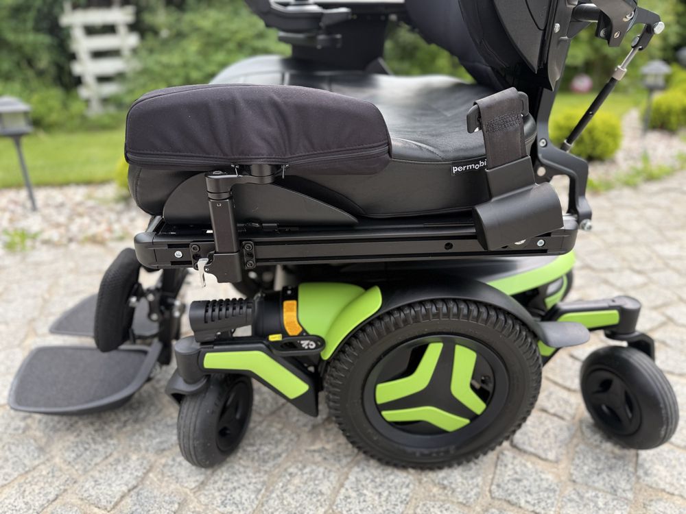 wózek inwalidzki elektryczny Permobil M3 Corpus 2, 11km, 2022r