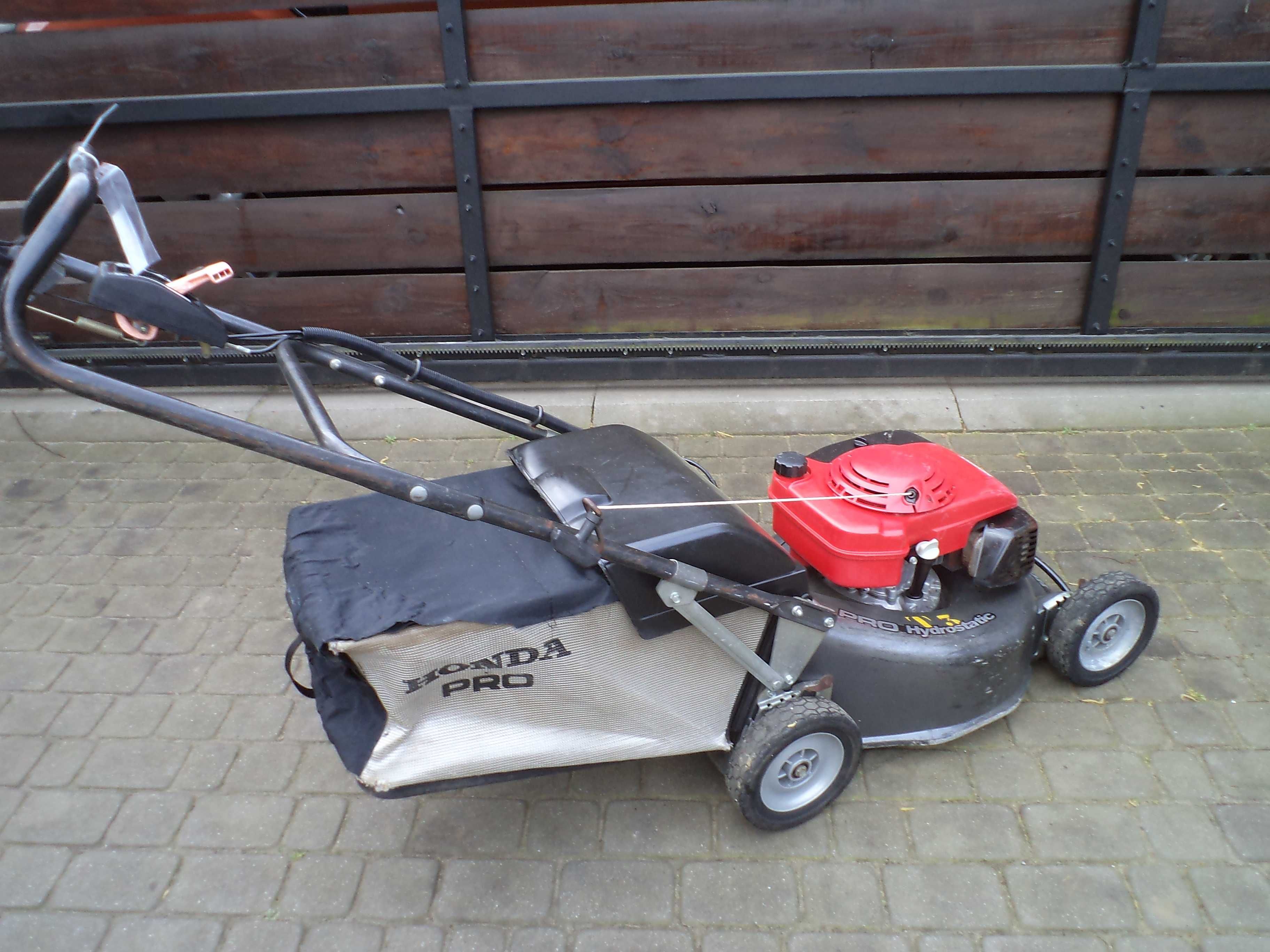 Kosiarka spalinowa Honda HRH 536 sprzęgło noża Hydrostatic Wał kardana