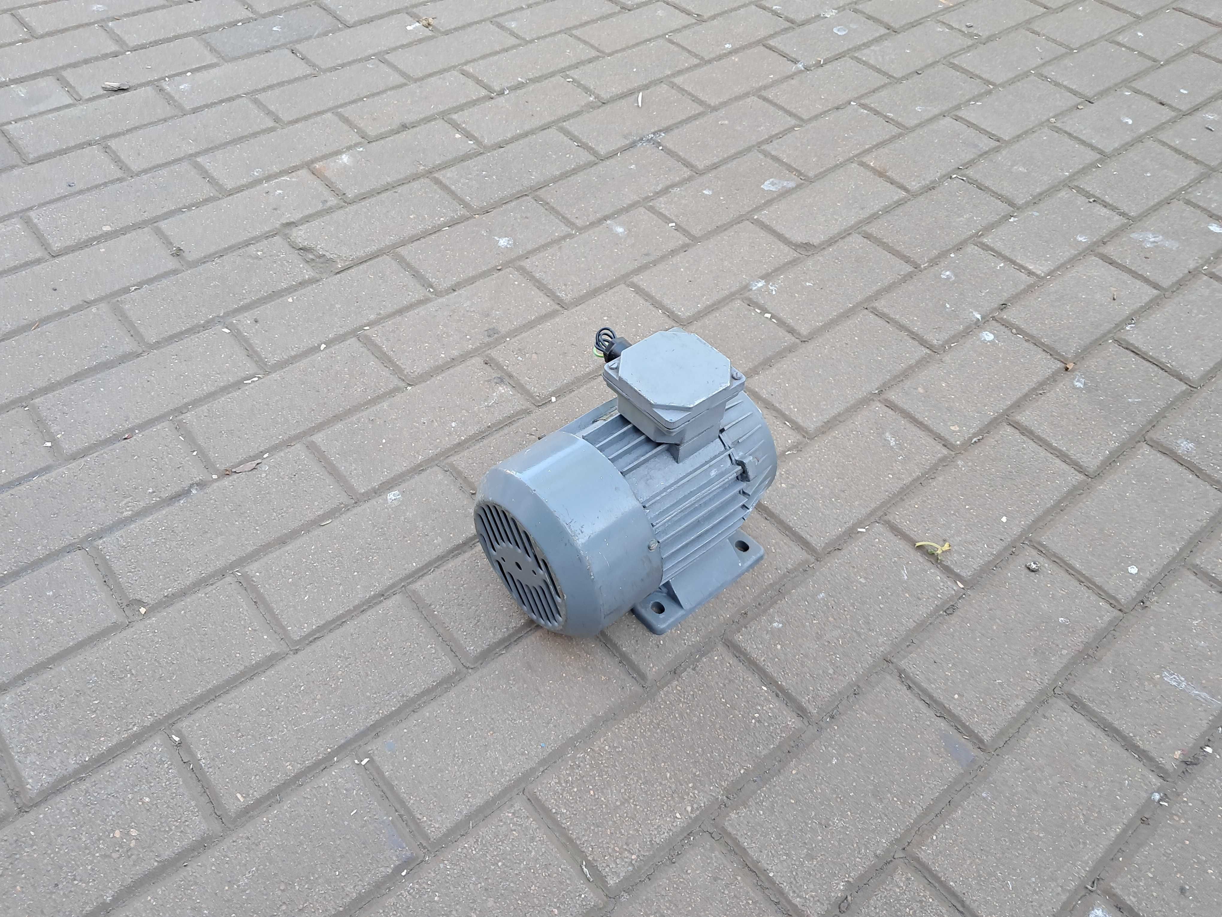Silnik elektryczny 1,1kw 2820 obrotów. Wysyłka