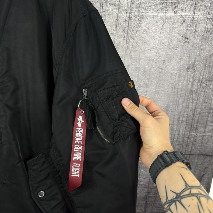 Бомбер куртка Alpha industries big logo