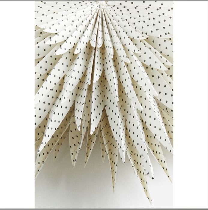 Паперова зірка H&M home