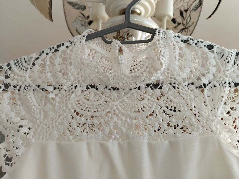 Kombinezon biały 140-146